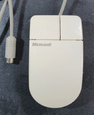 Microsoft vintage serial PS/2 compatible mouse. - Image 1 of 3