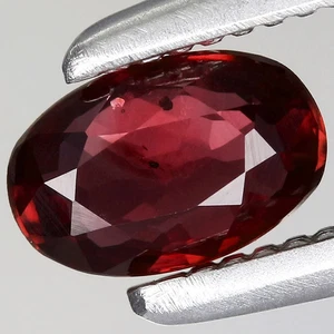 Natürlicher beheizter lila roter Saphir Edelstein 0,35 kt 5 x 3 mm oval Songea, Tansania - Bild 1 von 4