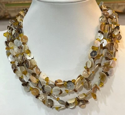 Ожерелье из нескольких нитей оранжевого стекла с круглым диском из абалона серебристого цвета - Изображение 1 из 4