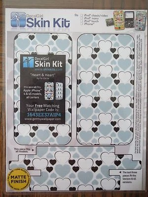 DecalGirl Skin Kit-CORAZÓN Y CORAZÓN-se adapta a los modelos Apple iPhone 4 y 4S, todos los operadores Foto 1 de 2