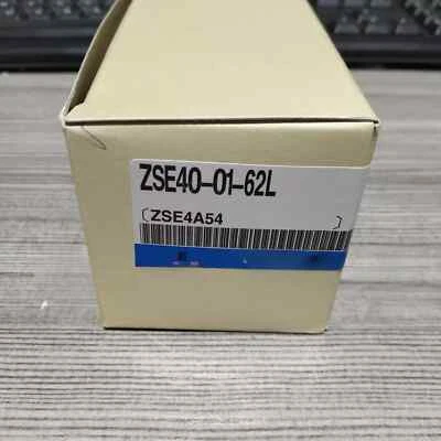 1PC New SMC Pressure Switch ZSE40-01-62L - Image 1 of 3