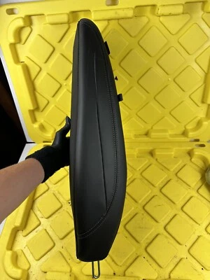 Asiento trasero Driver LH negro para Buick Encore 2013-2016 Foto 1 de 4