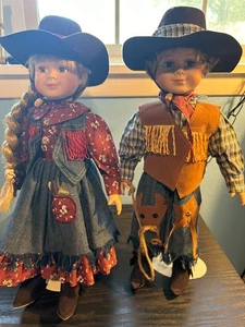 Pareja de muñecas de porcelana vaqueras y vaqueras de colección años 90 occidentales de 18" -de colección - Imagen 1 de 14