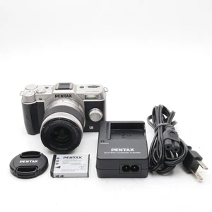 [Near Mint] Pentax Q10 Digital Camera Silver w/ 02 Lens Mirrorless from Japan - Picture 1 of 17