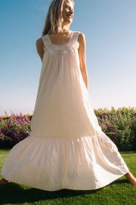 Maxi Vestido Christy Dawn The Cecilia Perla Talla Mediana Blanco Crochet Sin Mangas Foto 1 de 4