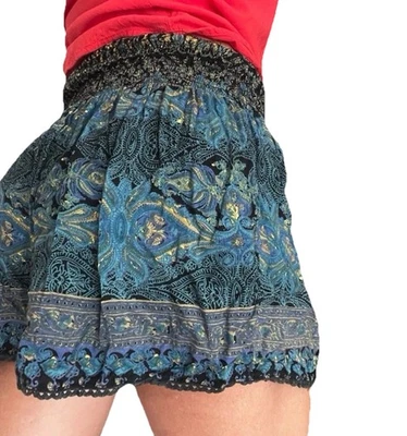 Pantalones Cortos Angie Mujer Talla L Pull On Estampado Paisley Indy Rayón Fluido Cintura Alta Foto 1 de 4