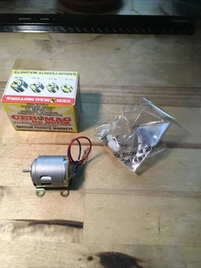 Mabuchi Motor Permanentmagnet Gleichstrommotoren CERMAG RE 260 Nr. 1 je Box - Bild 1 von 11