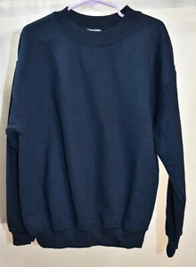 Gildan Sweatshirt Size Large Heavy Blend Navy  Boy's New - Picture 1 of 4