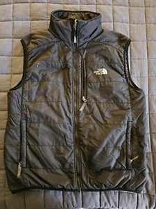 The North Face Full-Zip Casual Black Puffer Vest Mens Size M Red Lined Packable - Picture 1 of 15