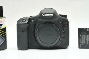 Canon EOS 7D 18 MP CMOS Digital SLR Camera Body SN770503859 - Picture 1 of 5