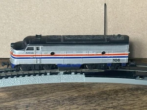 Spur N Life-Like 773 F-7 Lok Amtrak 106 - altes Gerät braucht Aufmerksamkeit, siehe - Bild 1 von 9