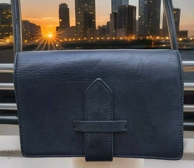 & OTHER STORIES SM Leather Box Bag Handbag Crossbody Minimalist Retro BLACK 9x6" - Image 1 of 4