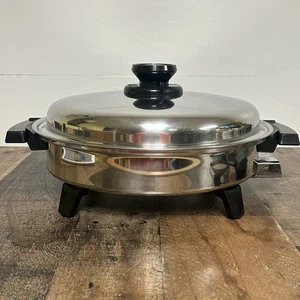 Liquid Core Premiere 2100 7-Ply Induct-A-Core Stainless Steel Electric Skillet - Picture 1 of 22