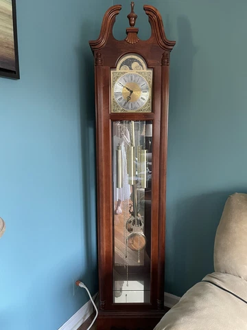 Howard Miller Nottingham Grandfather Clock Floor Clocks 610-733 Cover
