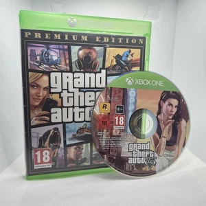 GTA V Xbox One • UNGETESTET • Kleine Disc Kratzer • Schneller Versand - Bild 1 von 3