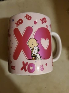 Peanuts Love Mug 2024 Charlie Brown, Snoopy And More Pre-owned - Imagen 1 de 7