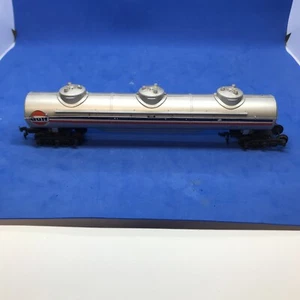 T4 HO Scale Train Box CAR 3 dome gulf long tanker tank car euw93 - Picture 1 of 5