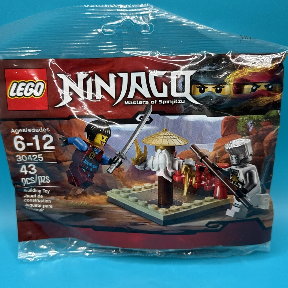 LEGO Polybag 30425 Ninjago Spinjitzu Campo de Entrenamiento Nya, Nindroid Zane, Wu CRU Foto 1 de 1