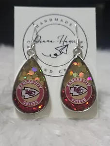 Kansas City Chiefs Earrings - Picture 1 of 2