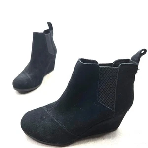 Toms Ankle Wedge Boots Sz 6 Black Suede Minimalist Casual Desert Chelsea Booties - Picture 1 of 10