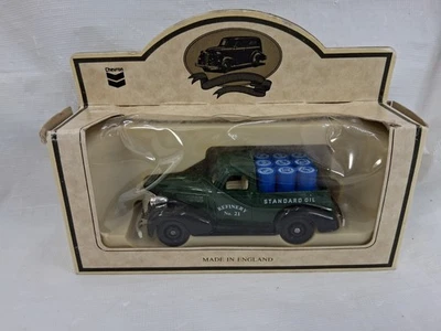 Lledo RPM Motor Oil 1939 Chevy Pickup Green Die Cast - Image 1 of 4