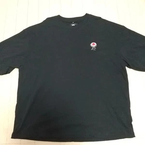 T-Shirt T-Shirt GAKKIN x BUDSPOOL Crest Crisantemo Nera 3XL Usata Buone Condizioni - Foto 1 di 5