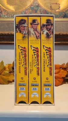 The Adventures of Indiana Jones Collection (VHS, 1999, 3-Tape Set)  Foto 1 de 4