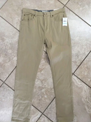 Pantalones Uniforme Marca Lucky 20 Caqui Tostado Auténticos Ajustados Elastizados Sarga Juveniles Nuevos con Etiquetas Foto 1 de 4