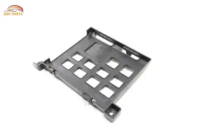 2011 - 2017 AUDI A8 L ENGINE CONTROL MODULE ECM UNIT BRACKET HOLDER OEM - Imagem 1 de 4