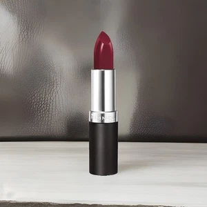 Lápiz labial Rimmel Lasting Finish, #800 Berry Misschief - Imagen 1 de 1