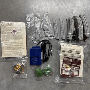 LOT OF LIFE-LIKE TRAIN RAILROAD MIXED COLLECTION 20 Pcs Of Track Store Chapel - Picture 1 of 18