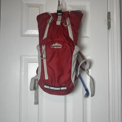 Mochila de hidratación Ridgeway by Kelty Monarch 5L roja gris con vejiga para correr Foto 1 de 4