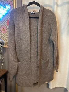 BERYLL Womens O/S Brown Gray Cashmere Cardigan Sweater Minimalist Quiet Luxury - Picture 1 of 5
