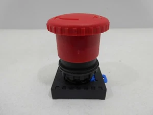 CHINT NP8-ZS/14 40MM PULSANTE DI ARRESTO TORSIONE ENERGIA ROSSO MONTAGGIO PANNELLO MANTENUTO - Foto 1 di 4