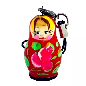 Bijou portable Matriochka Poupée russe - Idée cadeau pour invites - Poupee russe - Zdjęcie 1 z 1