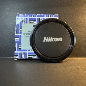 Tapa de lente a presión Nikon vintage genuina 77 mm en caja original - Imagen 1 de 2