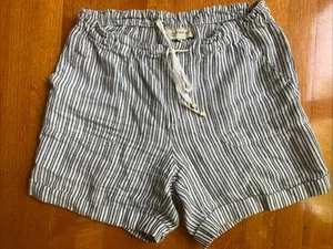 Jones New York Linen Shorts Womens 10 Gray Stripe Casual Relaxed Drawstring 5.5” - Picture 1 of 2