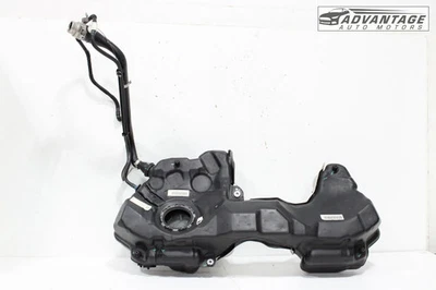 AUDI A4 QUATTRO B9 2017-2019 BOTELLA DE COMBUSTIBLE DEPÓSITO Y CUELLO DE LLENADO OEM Foto 1 de 4