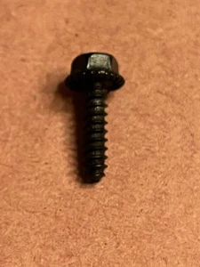 Briggs & Stratton OEM Part # 591103 Screw - Picture 1 of 2