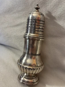 Excellent Vintage Victor Obler New York Silverplate Large Sugar Shaker Muffineer - Picture 1 of 13