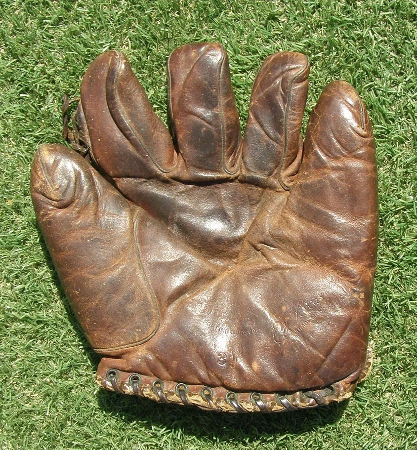 Antique 1920's Wilson Western Ed Brandt Baseball Glove, Vintage, Boston Braves - Image 1 of 4