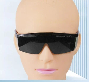 Laserschutzbrille 200nm-2000nm Laserschutzbrille OD4 + Stylische T6D9 - Bild 1 von 8
