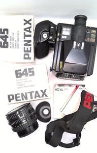 Pentax 645 Medium Format SLR Camera Bundle with 75 mm F2.8 lens and extras - Picture 1 of 16
