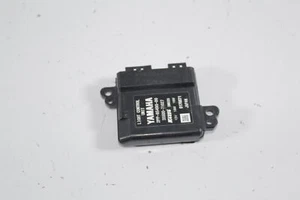 UNIDAD DE CONTROL DE LUZ YAMAHA YZF R6 17-20 MONTAJE 2PP-85490-00-00 #0493 - Imagen 1 de 4