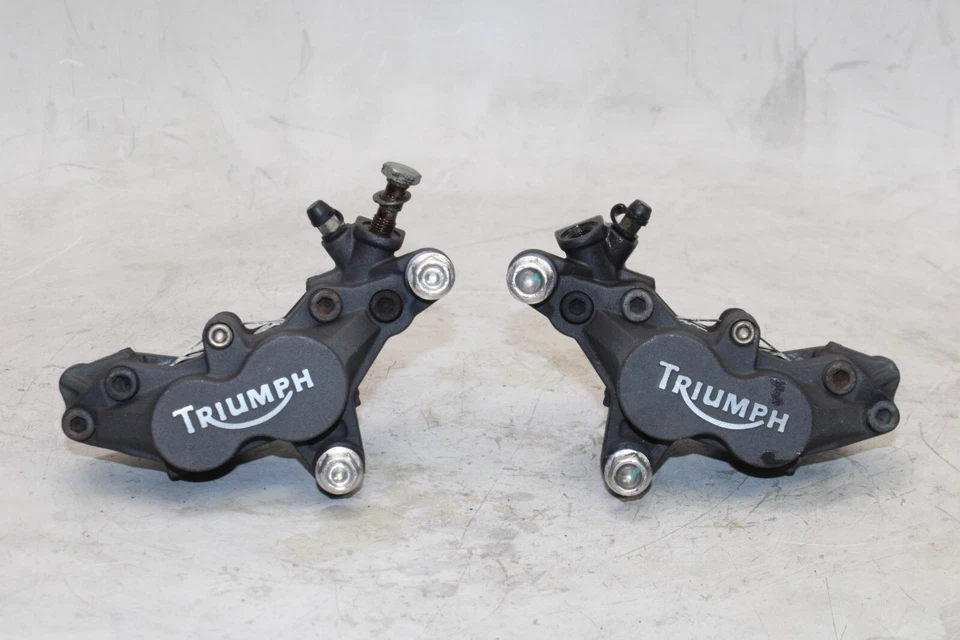 Juego de pinzas de freno delanteras derecha izquierda Triumph Speed Triple T509 1999 OEM Foto 1 de 4