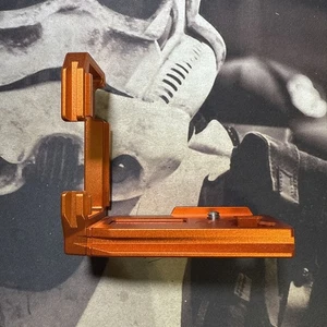 3 Legged Thing OLLIE Dedicated L-Bracket For OM System OM-1/OM-1 Mk II - Copper - Picture 1 of 5