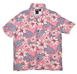 Camisa abotonada Marvel Capitán América Hawaiana/Floral Rayón para hombre grande rosa - Imagen 1 de 5