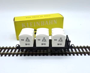 Kleinbahn H0 339 Behältertragwagen "Von Haus zu Haus" weiß  in OVP - Bild 1 von 5