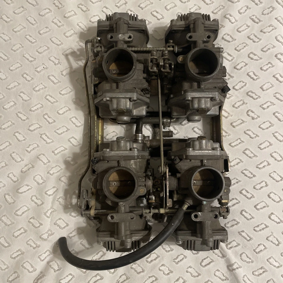 Carburadores Yamaha XVZ1200 1983 Venture Royale carbohidratos 4 barriles Foto 1 de 4