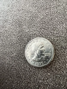 Susan B Anthony 1979 One Dollar Coin "P" "FG" - Picture 1 of 11